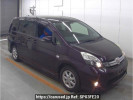 Toyota Isis ZGM10W