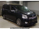 Toyota Voxy ZRR70W