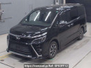 Toyota Voxy ZRR80W