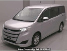 Toyota Noah ZWR80G