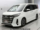 Toyota Noah ZRR80W