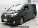 Toyota Noah ZWR80W