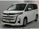 Toyota Noah MZRA90W