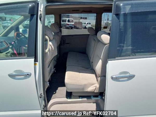 Used 2006 AT toyota noah AZR65G Image[15]