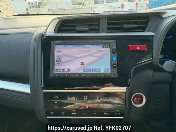 Used 2017 AT honda fit GP5 Image[18]