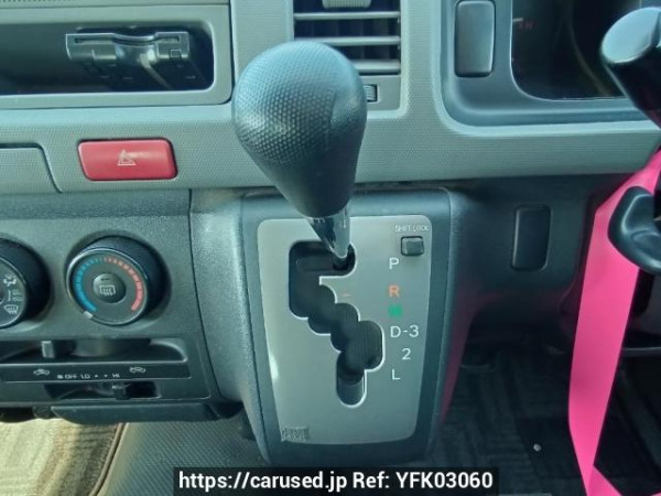 Used 2009 AT toyota hiace-wagon TRH214W Image[22]