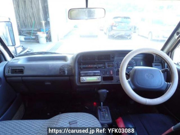 Used 2001 AT toyota hiace-van RZH112V Image[15]