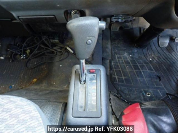 Used 2001 AT toyota hiace-van RZH112V Image[22]