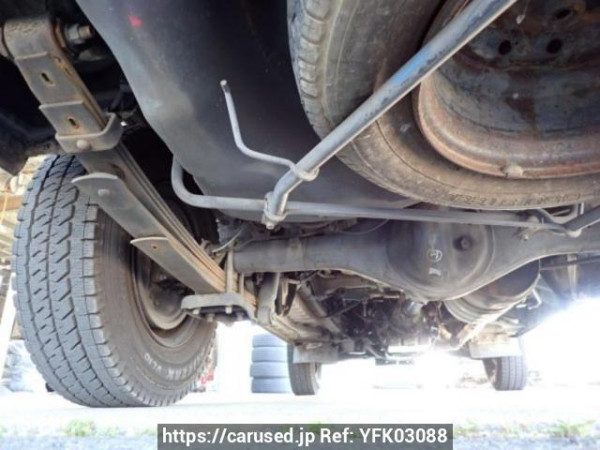 Used 2001 AT toyota hiace-van RZH112V Image[32]