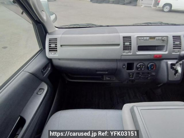 Used 2005 AT toyota hiace-van TRH200K Image[18]