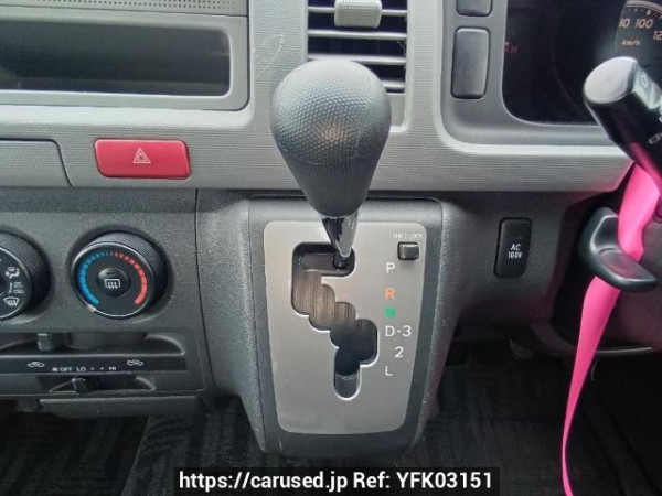 Used 2005 AT toyota hiace-van TRH200K Image[22]