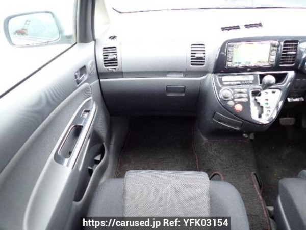 Used 2003 AT toyota wish ZNE10G Image[18]