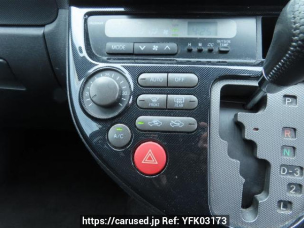 Used 2005 AT toyota wish ZNE10G Image[29]
