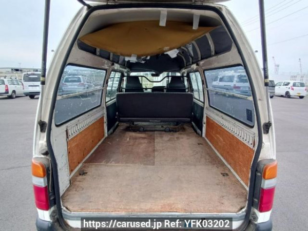 Used 2004 AT toyota regiusace-van TRH112K Image[8]