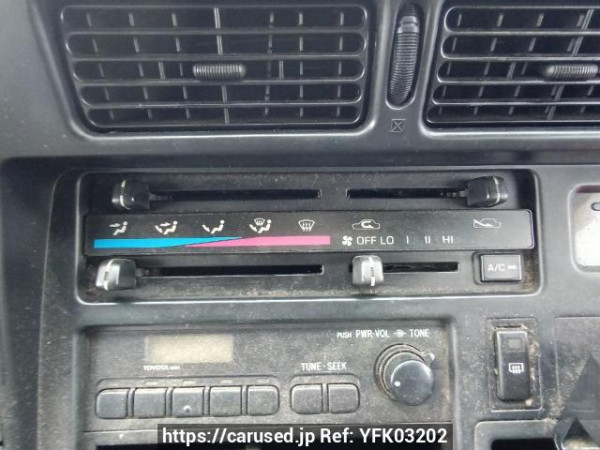 Used 2004 AT toyota regiusace-van TRH112K Image[20]