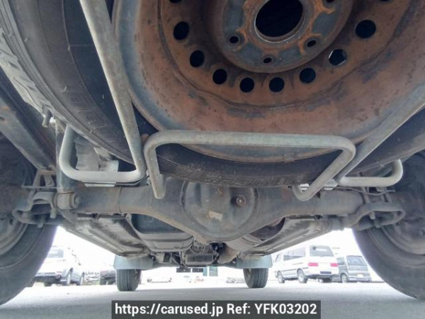 Used 2004 AT toyota regiusace-van TRH112K Image[37]