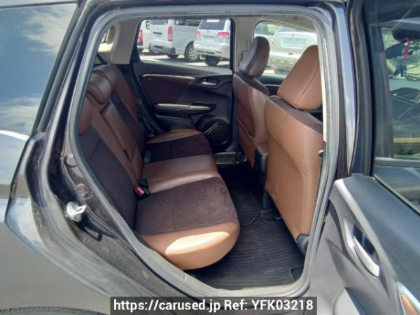 Used 2017 AT honda shuttle GP7 Image[14]