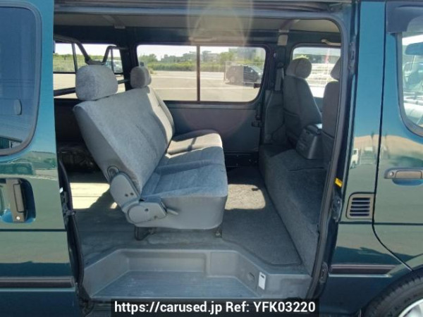 Used 2003 AT toyota regiusace-van TRH112V Image[14]
