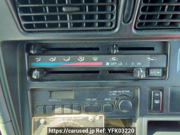 Used 2003 AT toyota regiusace-van TRH112V Image[20]
