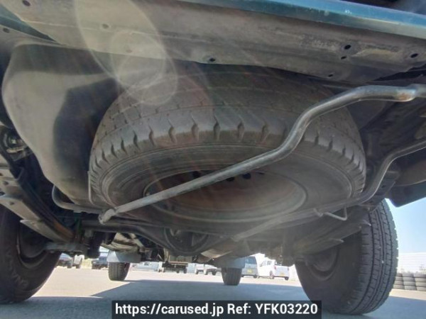 Used 2003 AT toyota regiusace-van TRH112V Image[38]