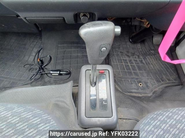 Used 2003 AT toyota hiace-van RZH112V Image[26]