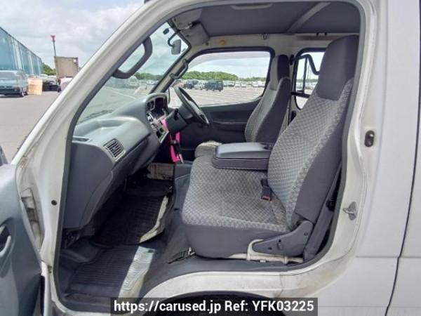 Used 2003 AT toyota hiace-van RZH102V Image[13]