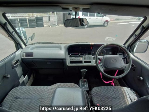 Used 2003 AT toyota hiace-van RZH102V Image[16]
