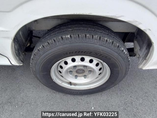 Used 2003 AT toyota hiace-van RZH102V Image[28]