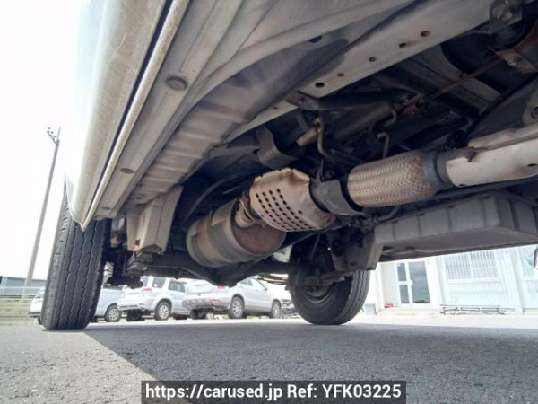Used 2003 AT toyota hiace-van RZH102V Image[31]