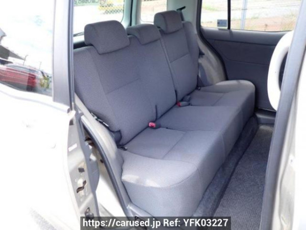 Used 2004 AT toyota raum NCZ20 Image[14]