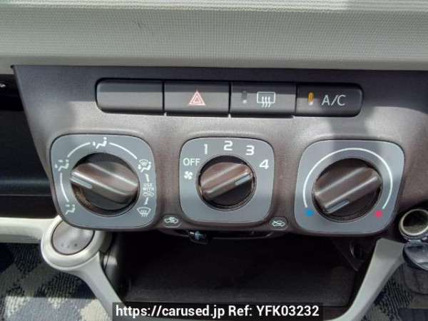 Used 2011 AT toyota passo KGC30 Image[20]
