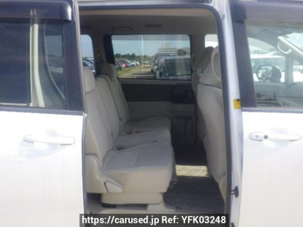 Used 2007 AT toyota noah ZRR70G Image[13]