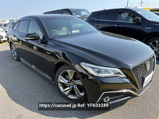 2019 Toyota Crown Hybrid AZSH20