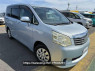 Used 2011 CVT toyota noah ZRR70 Image[0]