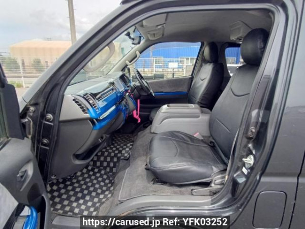 Used 2005 AT toyota hiace-van KDH205V Image[13]