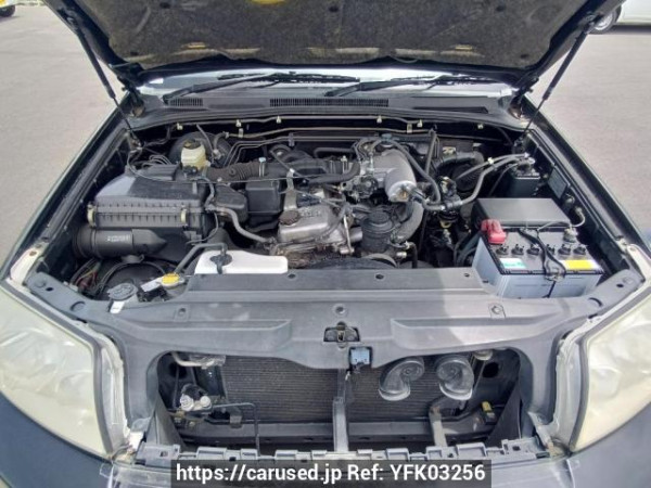 Used 2003 AT toyota hilux-surf RZN215W Image[9]