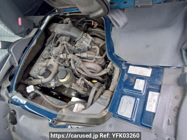 Used 2003 AT toyota hiace-van TRH112V Image[9]
