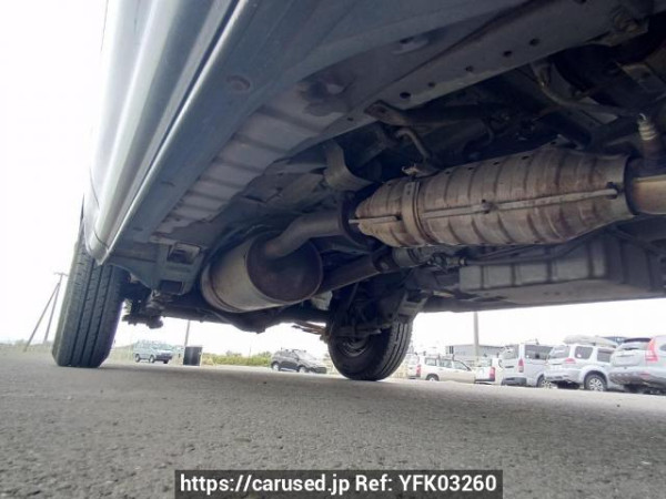 Used 2003 AT toyota hiace-van TRH112V Image[30]