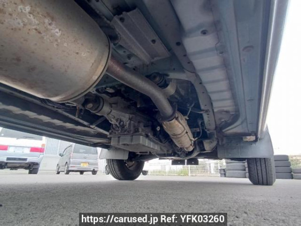 Used 2003 AT toyota hiace-van TRH112V Image[33]