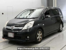 Toyota Isis ZGM10W
