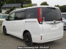 Used 2017 AT toyota noah ZRR85G Image[1]