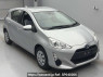 Used 2017 AT toyota aqua NHP10 Image[2]