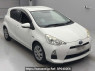 Used 2013 AT toyota aqua NHP10 Image[2]