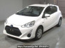 Used 2015 AT toyota aqua NHP10 Image[0]