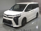 Toyota Voxy ZRR80W