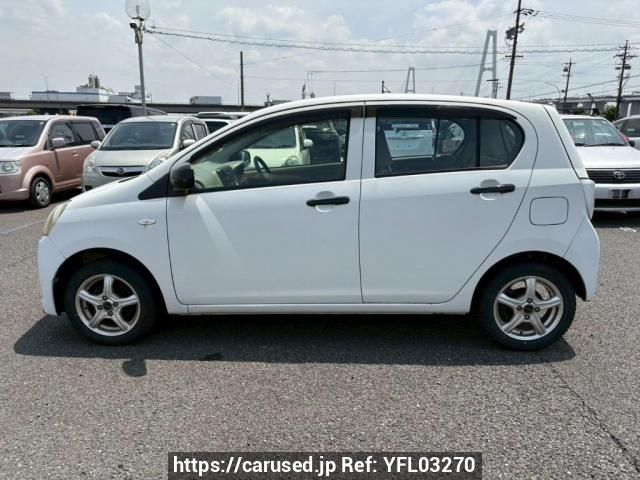 Buy Used 2013 Daihatsu Mira e:S LA300S (YFL03270) - Carused.jp