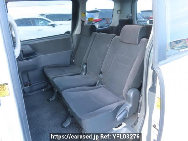Used 2009 AT toyota voxy ZRR70G Image[20]