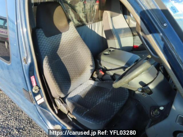 Used 2001 MT toyota hiace-van LH172V Image[16]