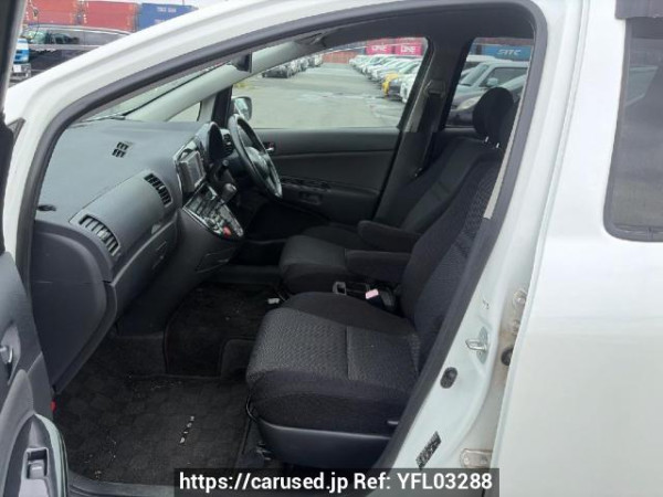 Used 2004 AT toyota wish ZNE10G Image[10]