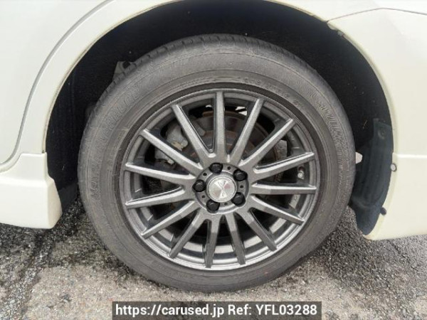 Used 2004 AT toyota wish ZNE10G Image[16]